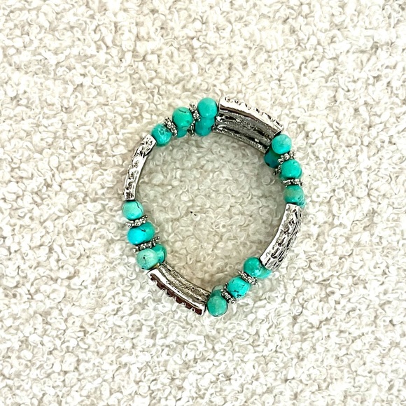 turquoise & silver elasticize bracelet - Picture 14 of 17